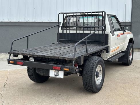 Used 1986 Toyota Pickup SR5 image 16