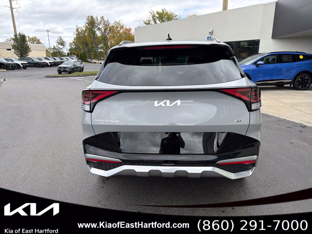 Certified 2024 Kia Sportage SX AWD/4WD image 9