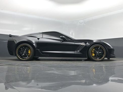 Used 2016 Chevrolet Corvette Z06 w/ C7.r Special Edition RWD image 16