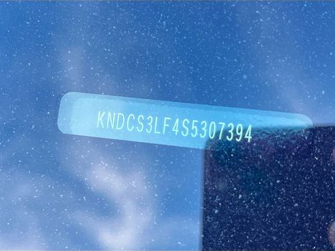 Used 2025 Kia Niro EX w/ EX Cold Weather Package image 32