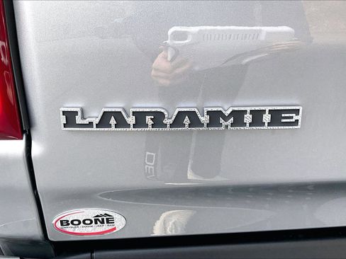 New 2026 RAM 1500 Laramie AWD/4WD image 12