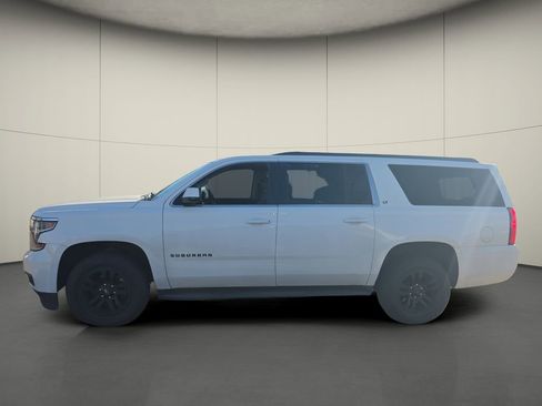 Used 2019 Chevrolet Suburban LT image 5