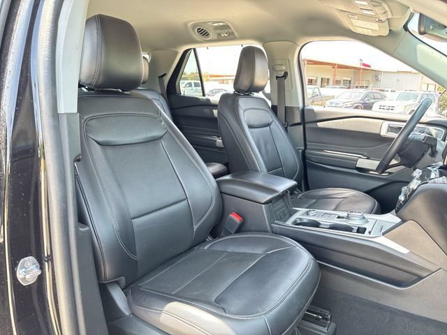 Certified 2024 Ford Explorer Limited AWD/4WD image 25
