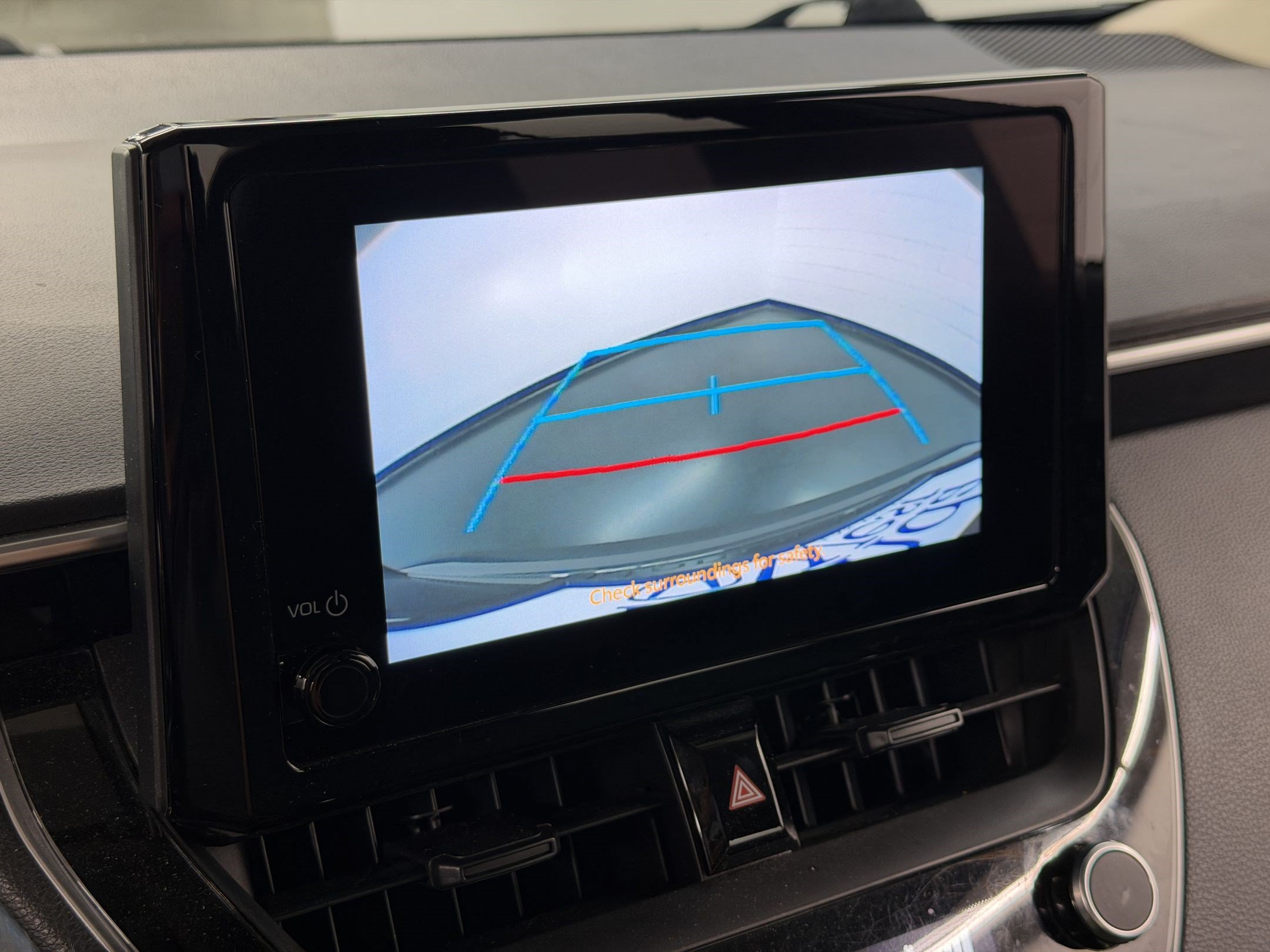 Used 2024 Toyota Corolla LE FWD image 15
