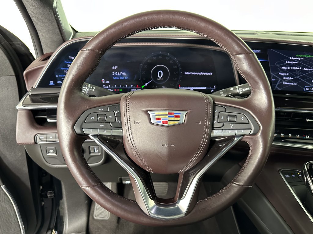 Used 2023 Cadillac Escalade Premium Luxury Platinum w/ LPO, Radiant Package AWD/4WD image 10