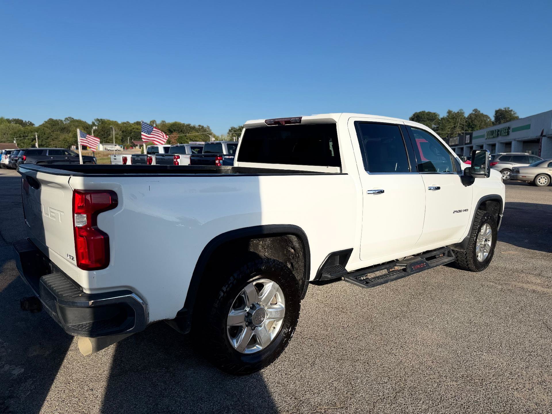 Used 2020 Chevrolet Silverado 2500 LTZ AWD/4WD image 4