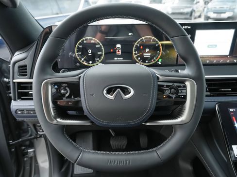 New 2026 INFINITI QX80 4WD w/ Sport Exterior Package image 9