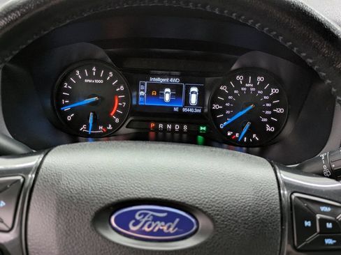 Used 2019 Ford Explorer XLT w/ Class III Trailer Tow Package AWD/4WD image 29