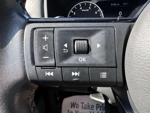 Used 2023 Nissan Rogue SV w/ SV Premium B Package AWD/4WD image 18