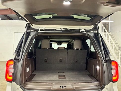 Used 2023 Ford Expedition Max King Ranch AWD/4WD image 25