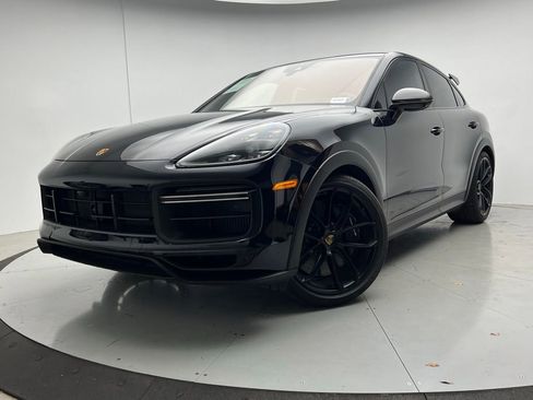 Certified 2022 Porsche Cayenne Turbo GT AWD/4WD image 1