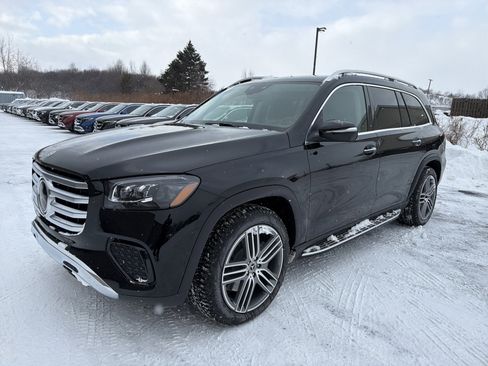 New 2026 Mercedes-Benz GLS 450 4MATIC image 4