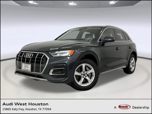 Used 2023 Audi Q5 2.0T Premium w/ Convenience Package AWD/4WD image 1