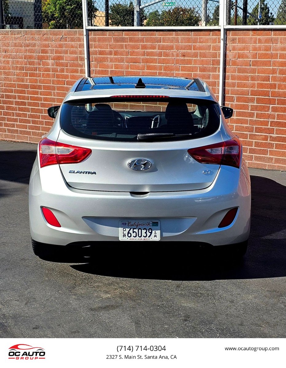 Used 2013 Hyundai Elantra GT w/ Tech Pkg FWD image 4
