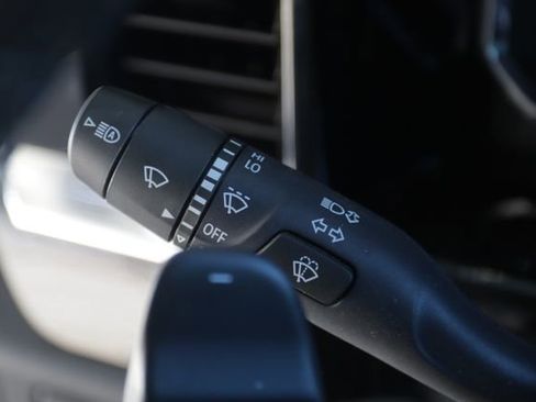 Used 2025 Chevrolet Silverado 1500 LT Trail Boss w/ Convenience Package II image 13