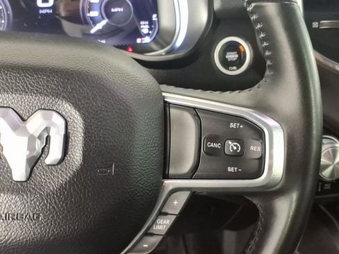 Used 2023 RAM 1500 Laramie AWD/4WD image 17