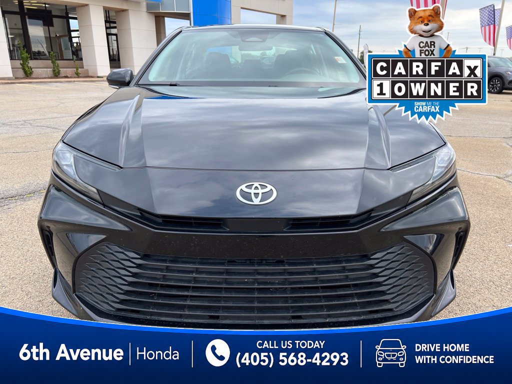 Used 2025 Toyota Camry LE FWD image 2