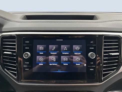 Used 2023 Volkswagen Atlas SE AWD/4WD image 23