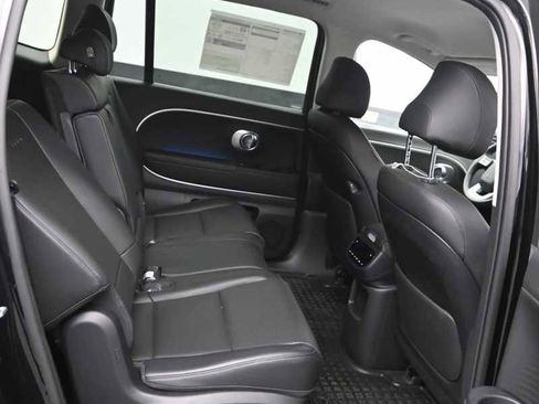 New 2026 Hyundai Ioniq 9 SEL image 12