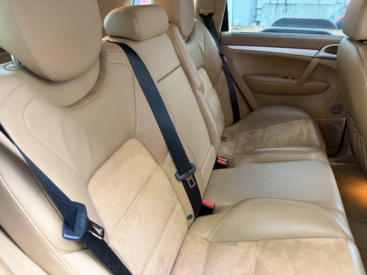 Used 2009 Porsche Cayenne GTS AWD/4WD image 18