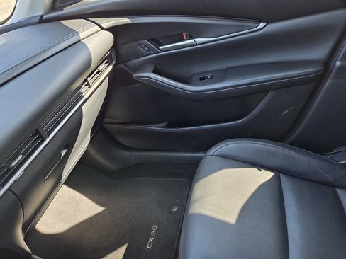 Used 2021 MAZDA CX-30 FWD 2.5 S w/ Select Package image 21