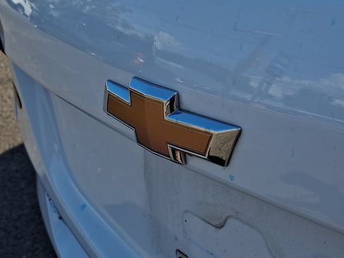 Used 2024 Chevrolet Equinox LT AWD/4WD image 29