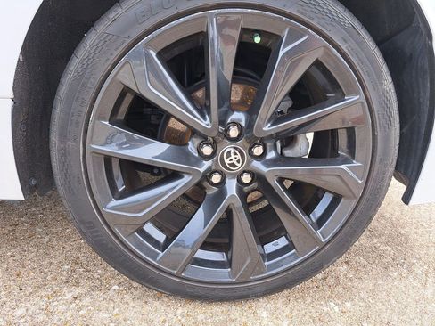 Used 2023 Toyota Corolla SE FWD image 25