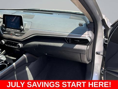 Used 2023 Nissan Altima 2.5 SR FWD image 30