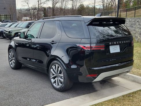 New 2026 Land Rover Discovery Limited Edition image 12