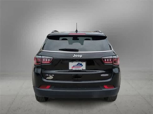 New 2026 Jeep Compass Latitude image 7
