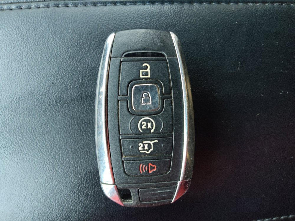 Used 2019 Lincoln MKC Reserve w/ MKC Climate Package FWD image 32