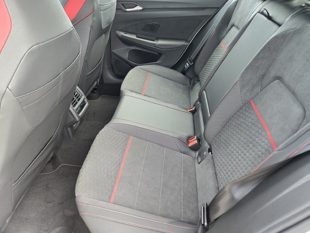 New 2026 Volkswagen GTI SE FWD image 26