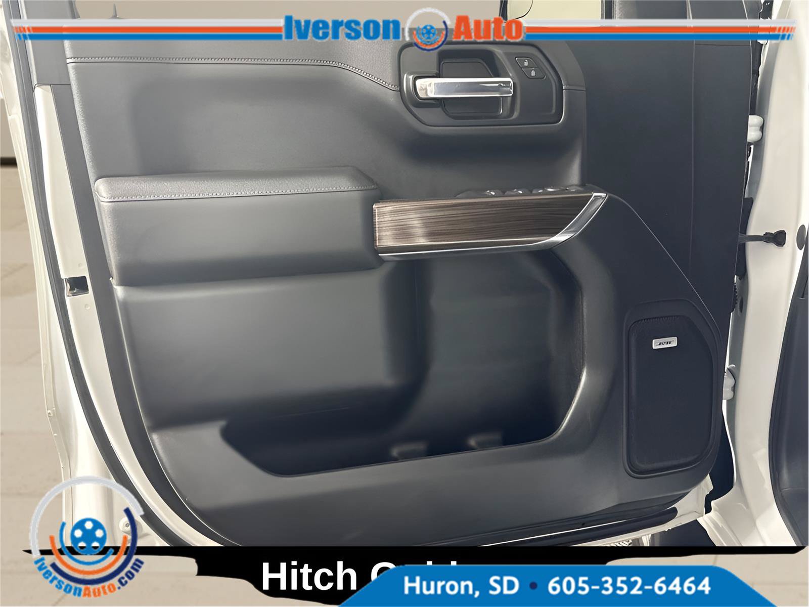 Used 2020 Chevrolet Silverado 1500 RST w/ Rally Edition AWD/4WD image 19