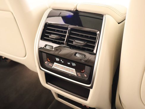 New 2026 BMW X5 xDrive50e AWD/4WD image 15