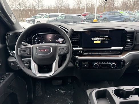 New 2026 GMC Sierra 1500 Elevation image 11