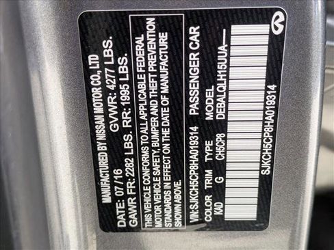 Used 2017 INFINITI QX30 image 16