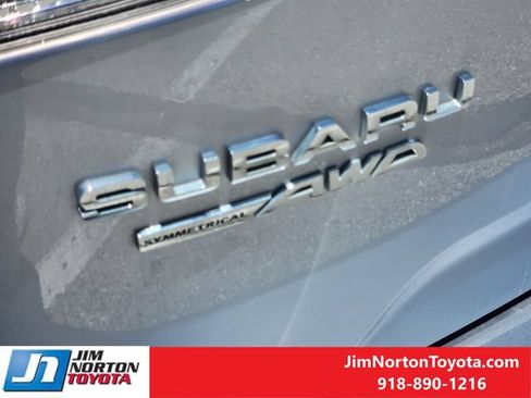 Used 2024 Subaru Forester Premium AWD/4WD image 13