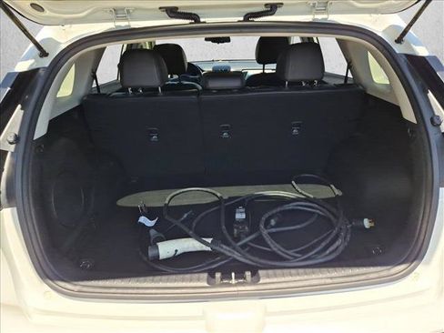 Used 2019 Kia Niro EX Premium FWD image 6