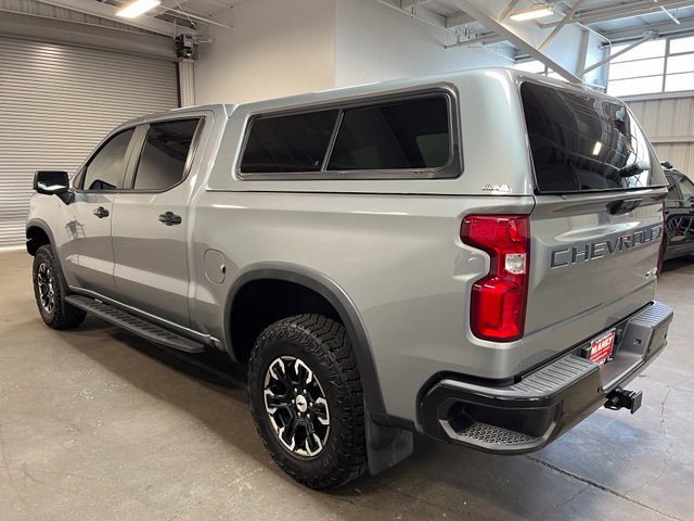 Used 2023 Chevrolet Silverado 1500 ZR2 w/ Technology Package AWD/4WD image 5