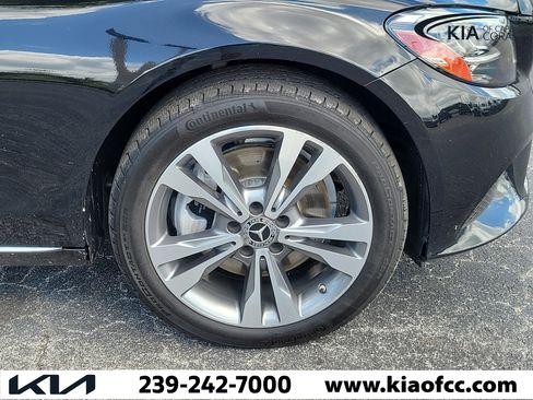 Used 2021 Mercedes-Benz C 300 4MATIC Sedan image 7