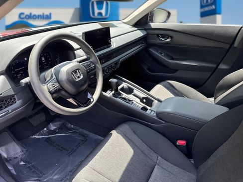 Used 2025 Honda Accord LX image 13