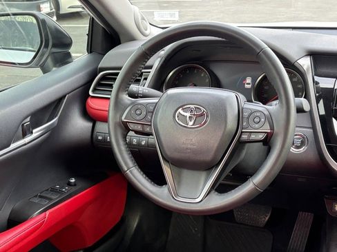 Used 2023 Toyota Camry XSE w/ Navigation Package image 19