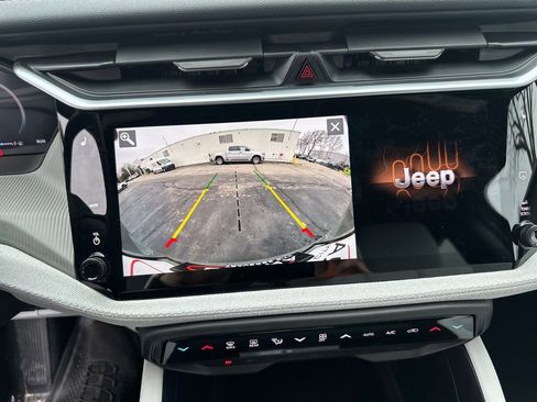 New 2026 Jeep Cherokee Laredo AWD/4WD image 21