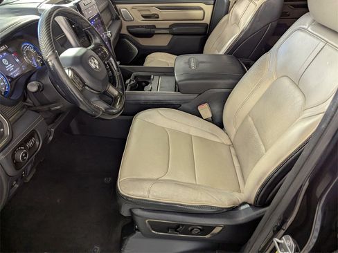 Used 2019 RAM 1500 Limited image 11