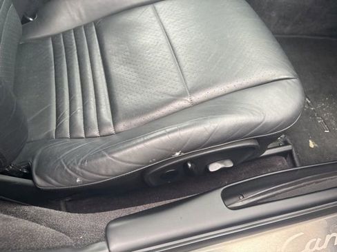 Used 2000 Porsche 911 Carrera image 16