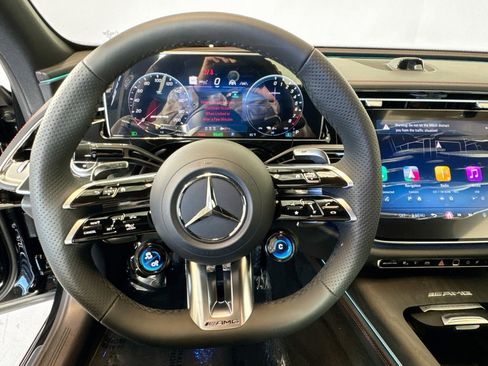 New 2026 Mercedes-Benz E 53 AMG e 4MATIC Sedan image 11
