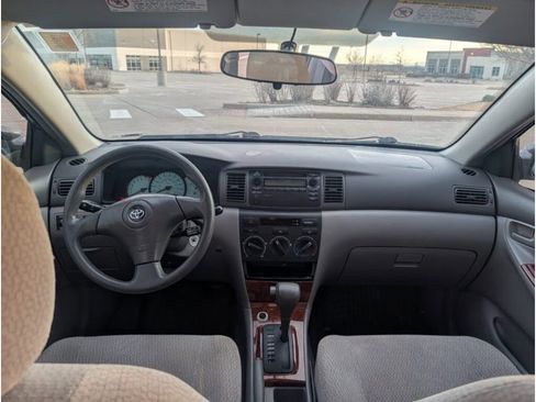 Used 2003 Toyota Corolla LE image 28