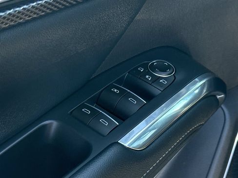 Certified 2026 Chevrolet Traverse High Country w/ LPO, Floor Liner Package AWD/4WD image 13