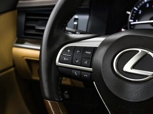 Used 2017 Lexus ES 350 image 16