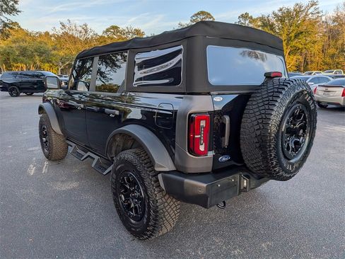 Used 2023 Ford Bronco Wildtrak image 6